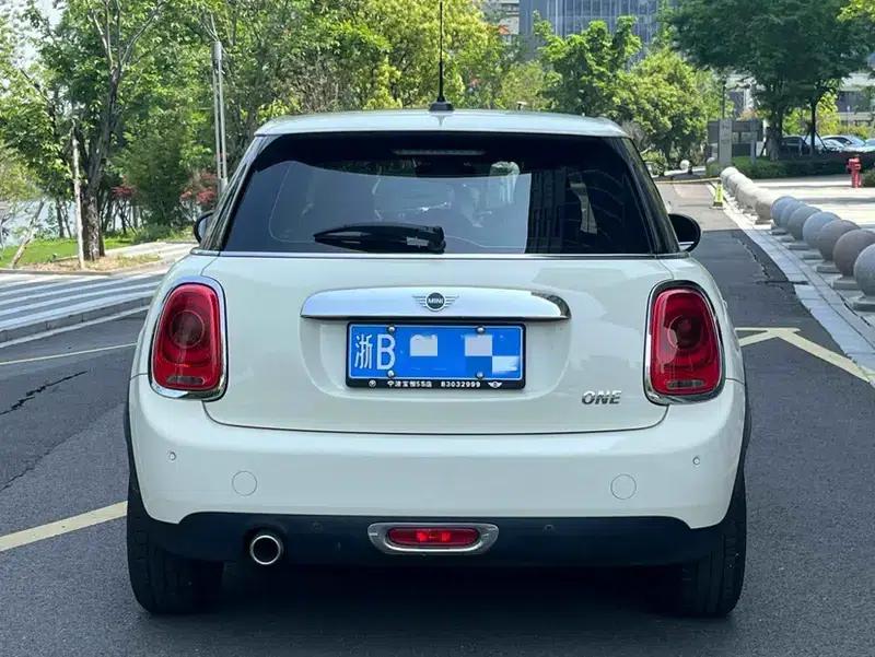 2019 MINI 1.5T ONE PLUS 5-Door Version — миниатюра 6