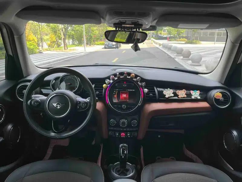 2019 MINI 1.5T ONE PLUS 5-Door Version — миниатюра 8