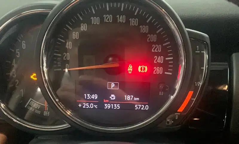 2019 MINI 1.5T ONE PLUS 5-Door Version — миниатюра 9