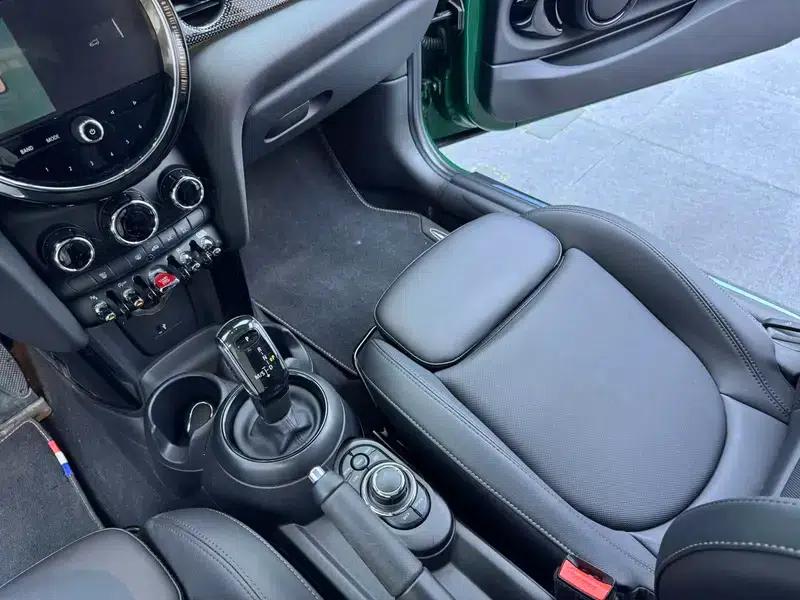 MINI 2022 1.5T COOPER Artist — миниатюра 12