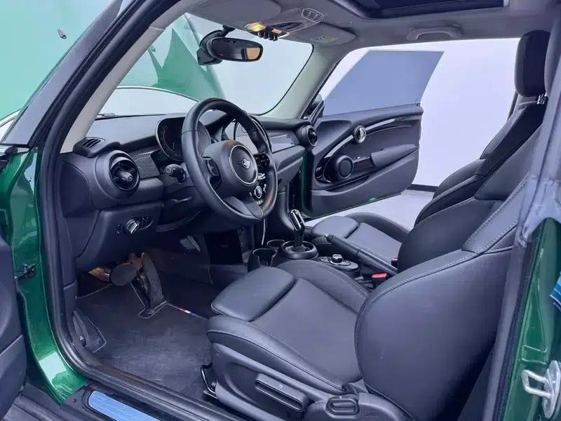 MINI 2022 1.5T COOPER Artist — миниатюра 14