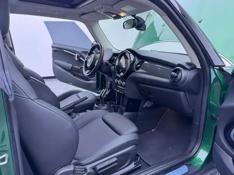 MINI 2022 1.5T COOPER Artist — миниатюра 8