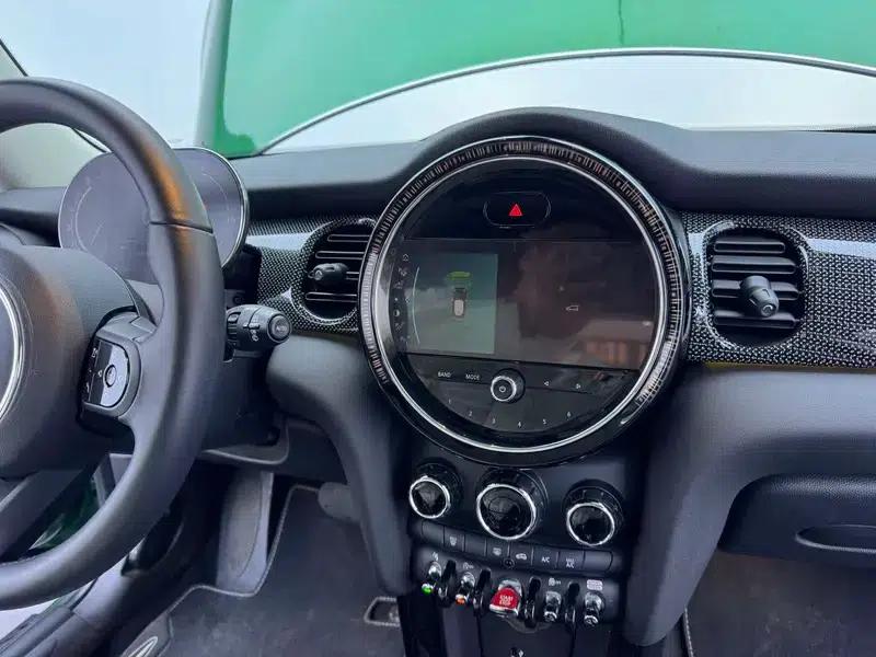 MINI 2022 1.5T COOPER Artist — миниатюра 9