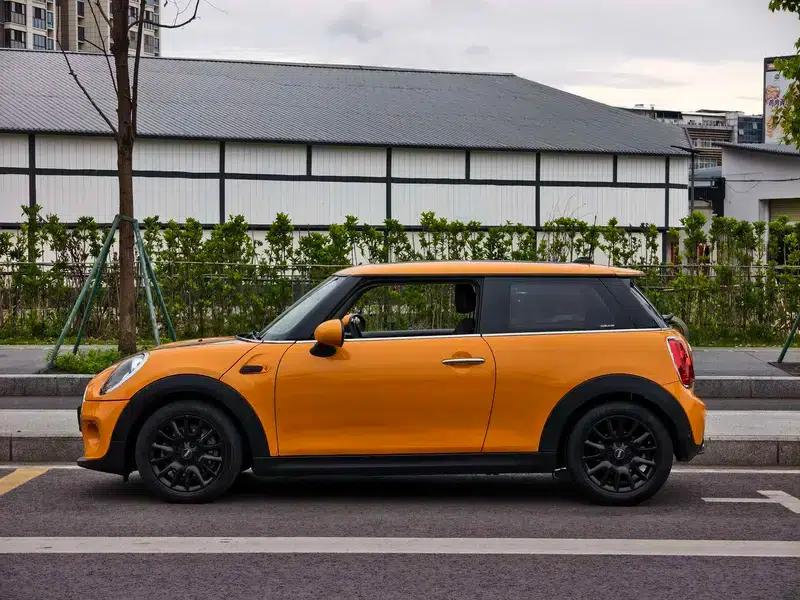 2014 MINI 1.2T ONE+ — миниатюра 4