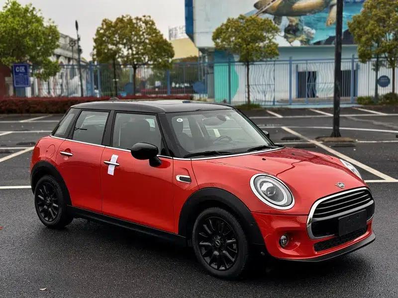 2021 MINI 1.5T COOPER Classic 5-Door — миниатюра 3