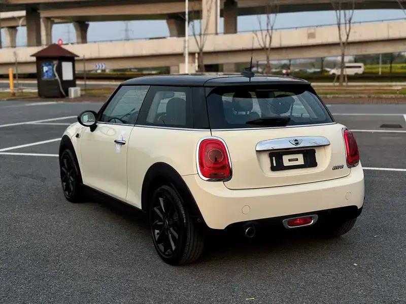 2016 MINI 1.5T COOPER Avant-garde — миниатюра 4