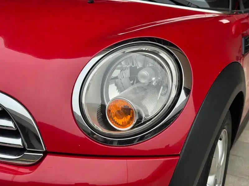 2011 MINI 1.6L ONE — миниатюра 8
