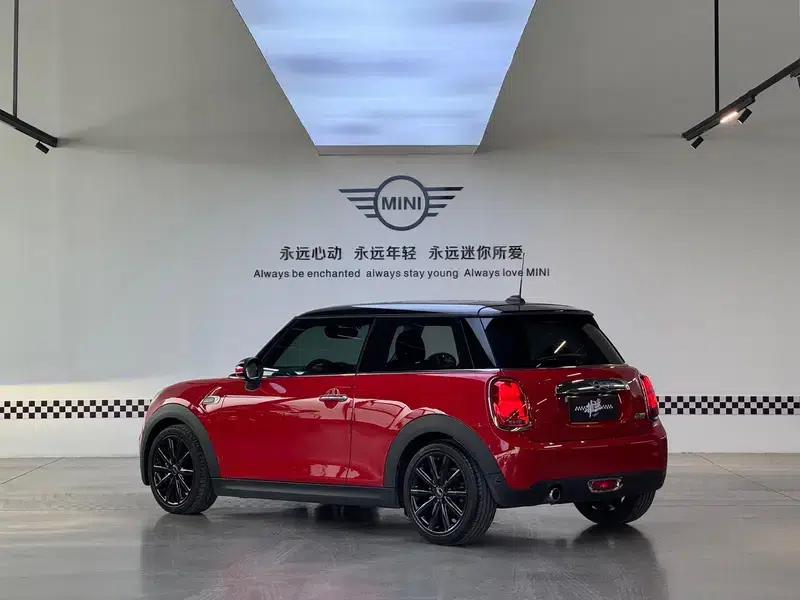 MINI 2019 1.5T COOPER Artist — миниатюра 4