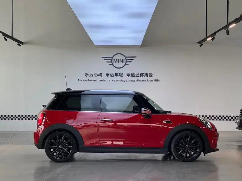 MINI 2019 1.5T COOPER Artist — миниатюра 7