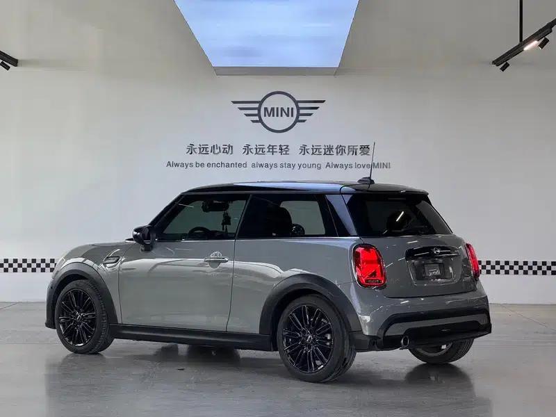 MINI 2022 Facelift 1.5T COOPER Classic — миниатюра 5