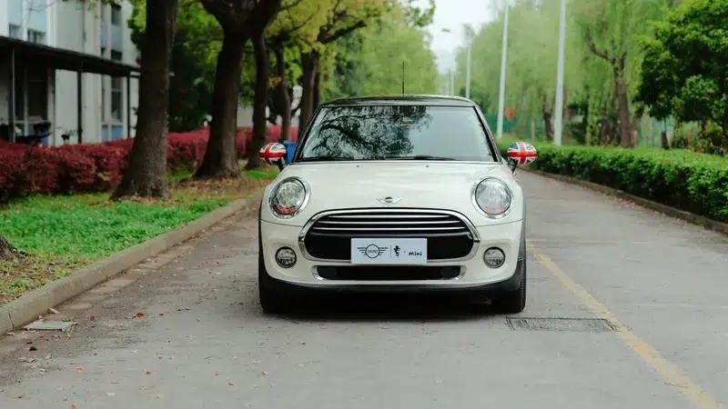 2014 MINI 1.5T COOPER Fun — миниатюра 2