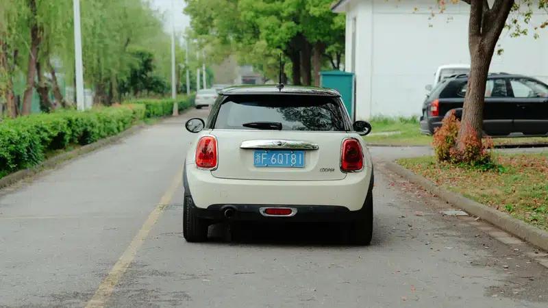 2014 MINI 1.5T COOPER Fun — миниатюра 4