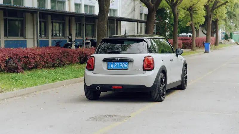 MINI 2019 1.5T COOPER Artist — миниатюра 5