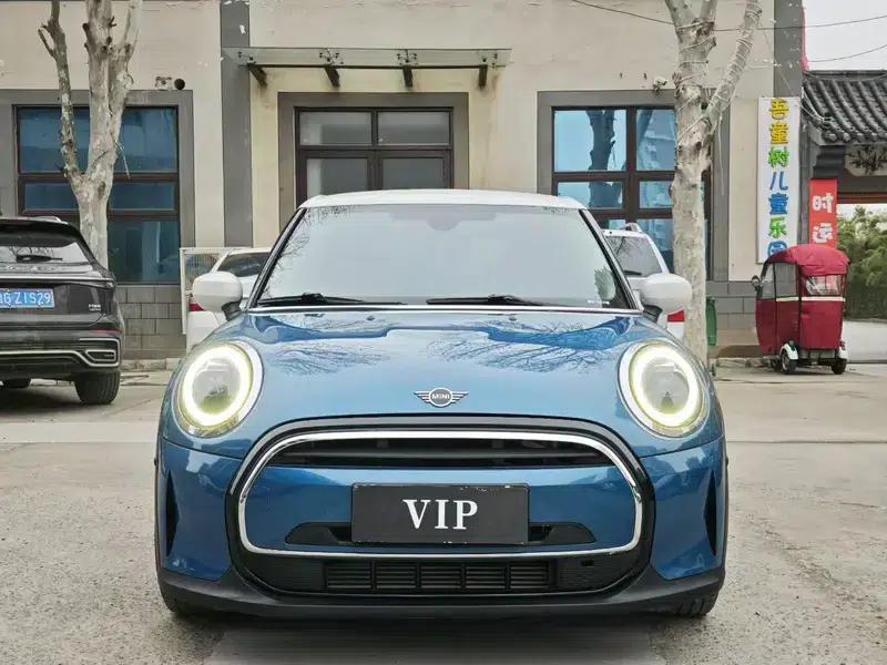 2022 MINI 1.5T COOPER Classic 5-Door — миниатюра 2