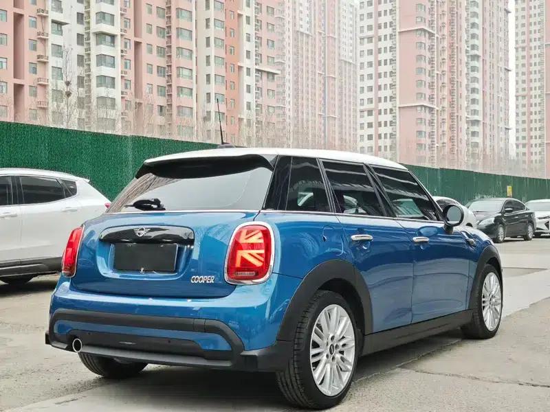 2022 MINI 1.5T COOPER Classic 5-Door — миниатюра 6