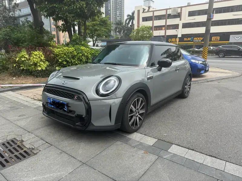 MINI 2022 2.0T COOPER S Artist — миниатюра 1