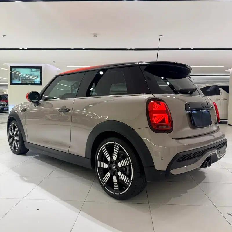 MINI 2023 Facelift 2.0T COOPER S Artist — миниатюра 4
