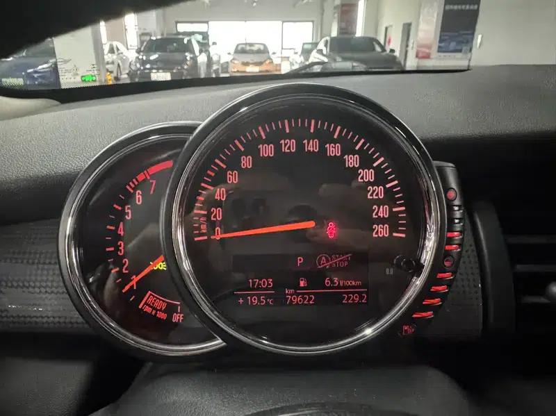 2015 MINI 1.5T COOPER Fun 5-Door — миниатюра 6