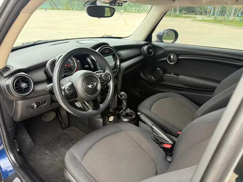 2014 MINI 1.2T ONE+ — миниатюра 10
