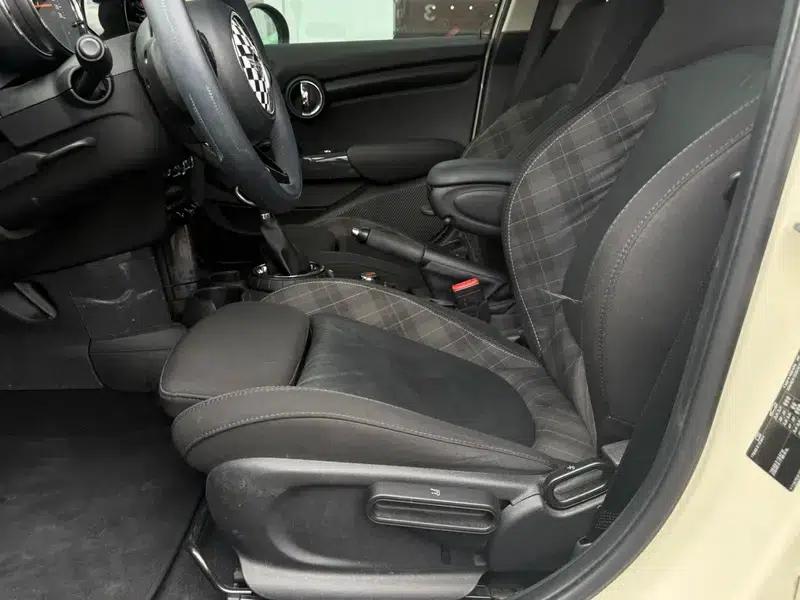2015 MINI 1.5T COOPER Fun 5-Door — миниатюра 12