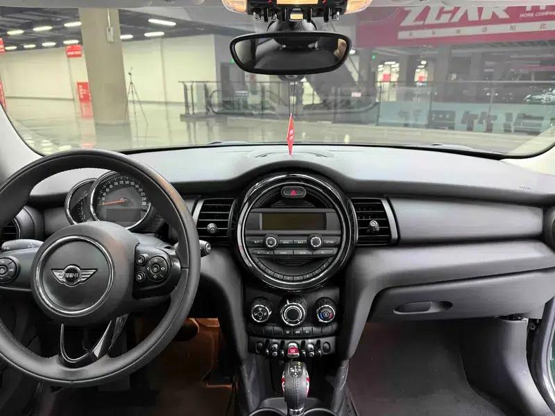 MINI 2016 1.2T ONE Pioneer — миниатюра 25