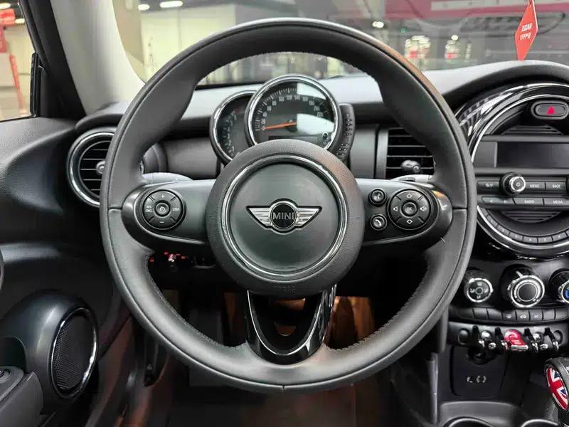 MINI 2016 1.2T ONE Pioneer — миниатюра 28