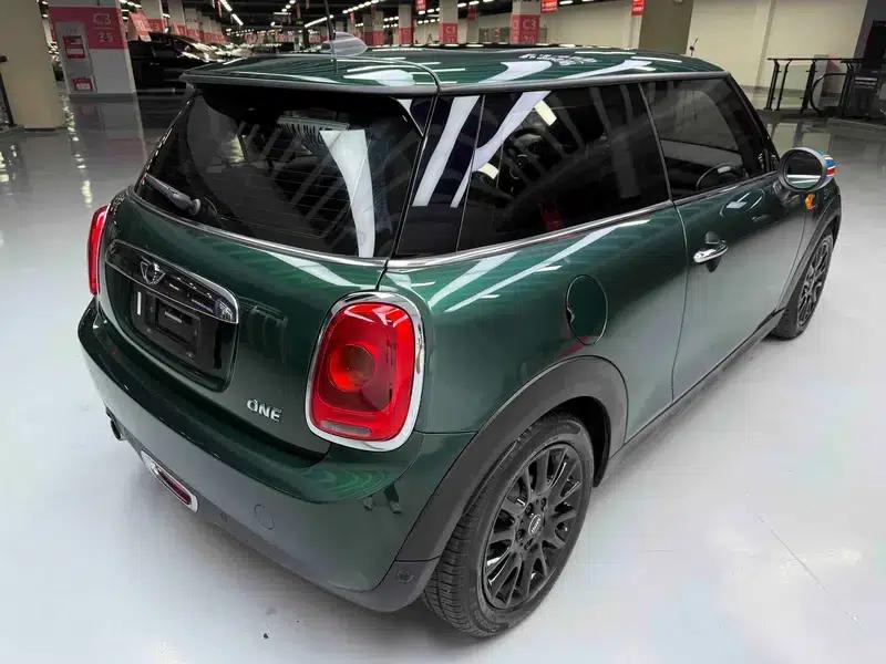 MINI 2016 1.2T ONE Pioneer — миниатюра 7