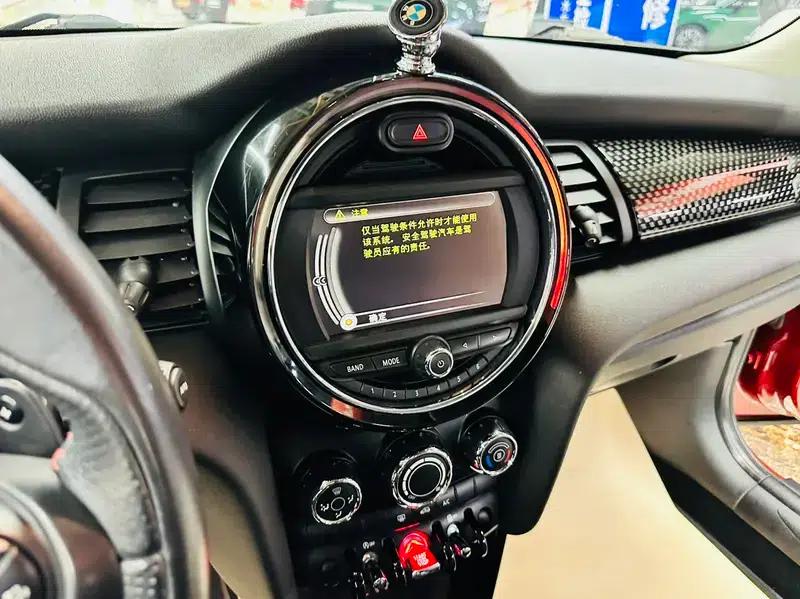 2014 MINI 2.0T COOPER S Fun — миниатюра 19