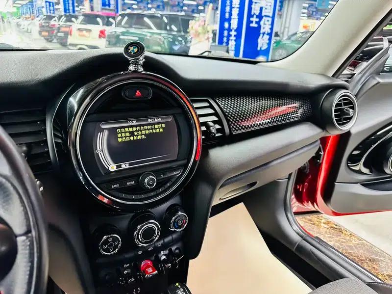 2014 MINI 2.0T COOPER S Fun — миниатюра 23
