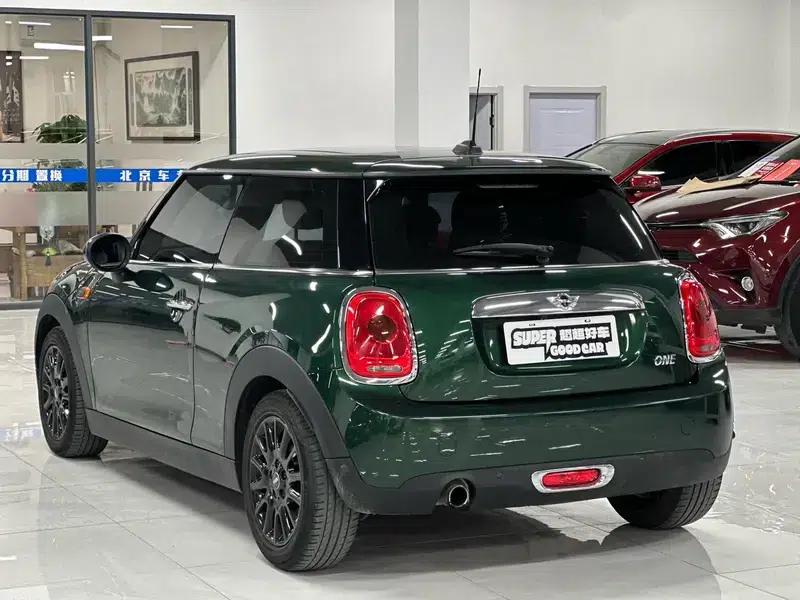 MINI 2016 1.2T ONE Pioneer — миниатюра 4