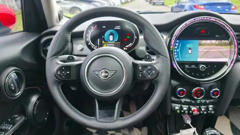 MINI 2022 2.0T COOPER S Artist 5-Door Edition — миниатюра 11