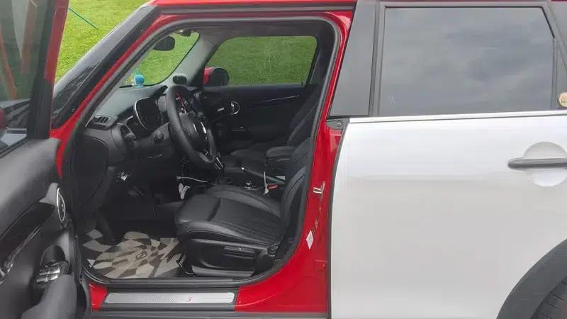 MINI 2022 2.0T COOPER S Artist 5-Door Edition — миниатюра 12