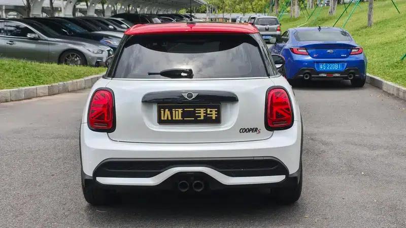 MINI 2022 2.0T COOPER S Artist 5-Door Edition — миниатюра 5