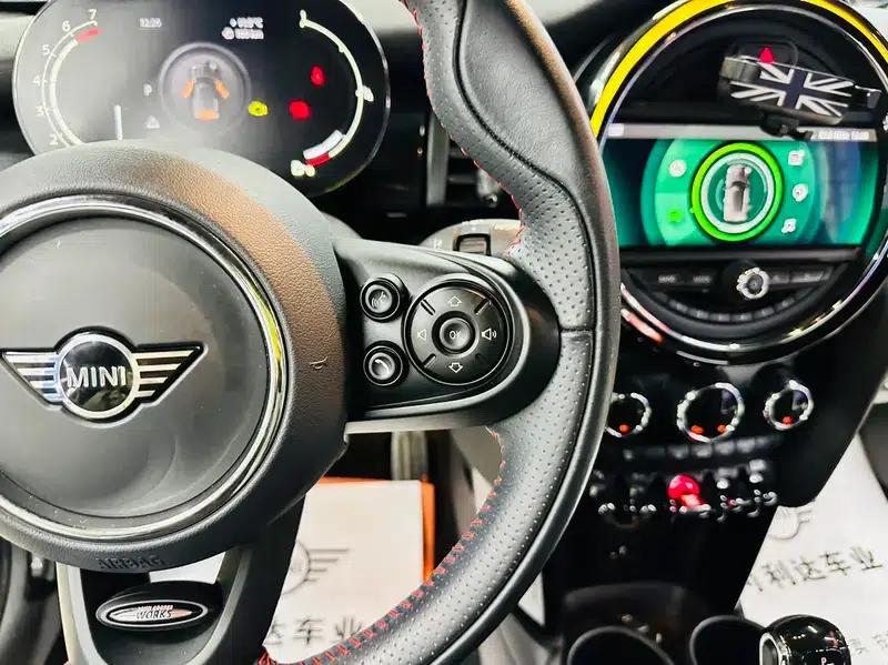 2021 MINI 1.5T COOPER Racer — миниатюра 21