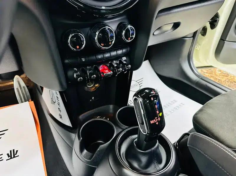 2021 MINI 1.5T COOPER Racer — миниатюра 29