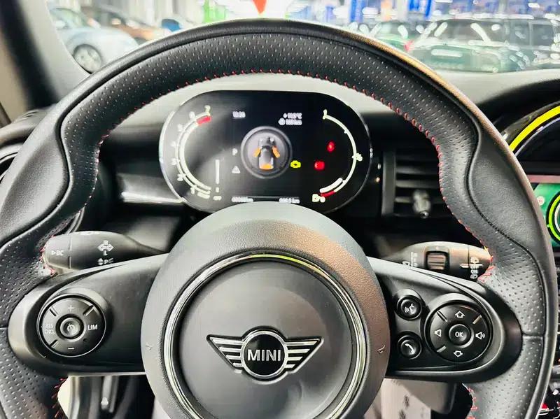 2021 MINI 1.5T COOPER Racer — миниатюра 31