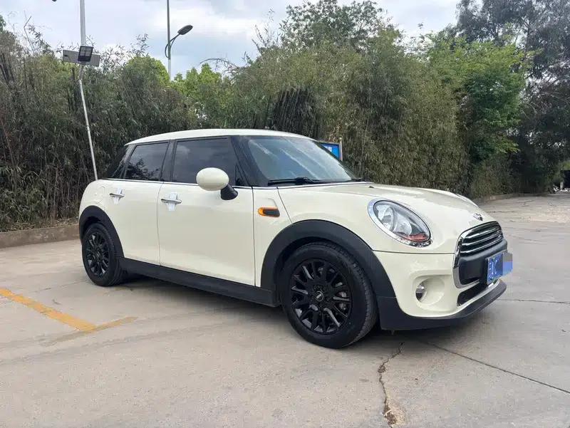 2018 MINI 1.5T ONE 5-Door Edition — миниатюра 3