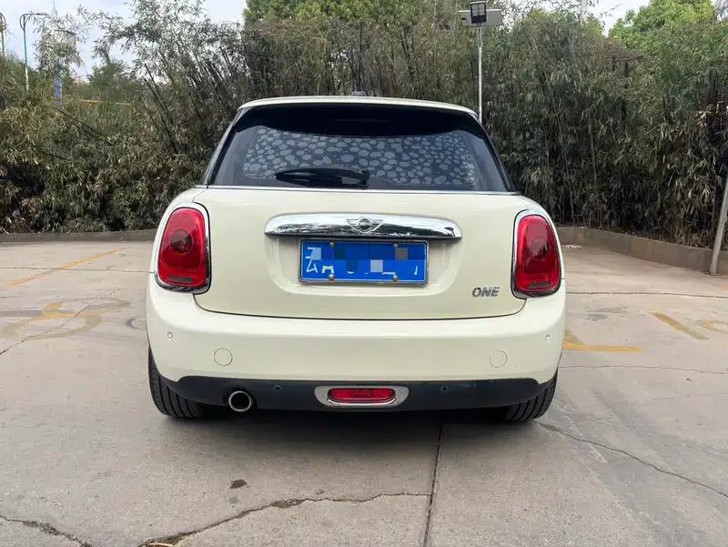 2018 MINI 1.5T ONE 5-Door Edition — миниатюра 5