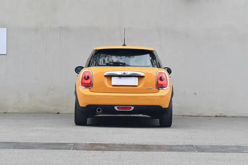 2016 MINI 1.2T ONE Avant-garde 5-Door Edition — миниатюра 6