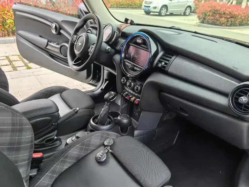 2016 MINI 1.5T COOPER Avant-garde — миниатюра 7