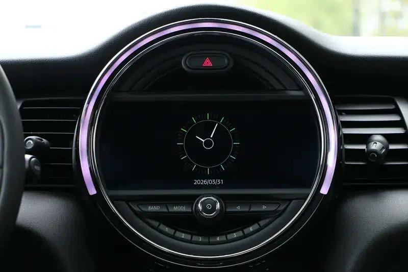 2018 MINI 1.5T COOPER Artist 5-Door Edition — миниатюра 14