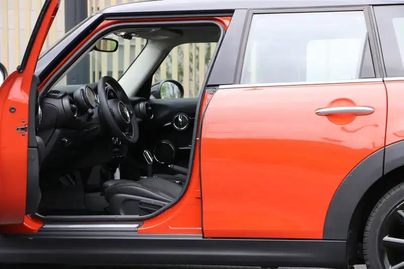 2018 MINI 1.5T COOPER Artist 5-Door Edition — миниатюра 26