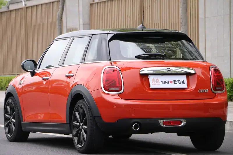 2018 MINI 1.5T COOPER Artist 5-Door Edition — миниатюра 5