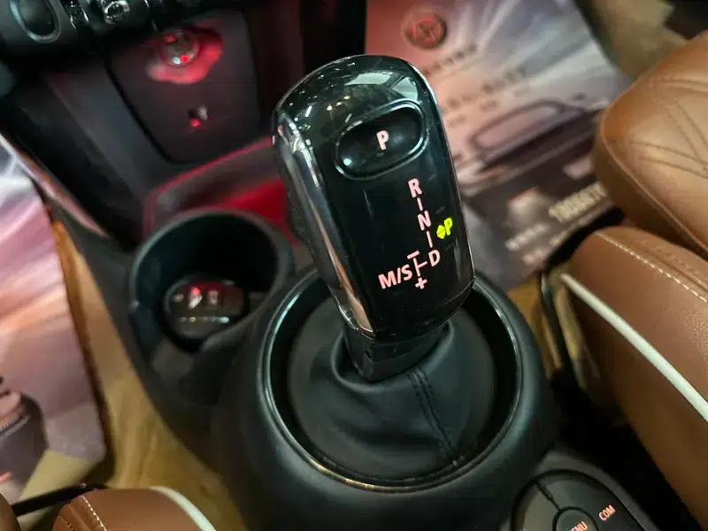 MINI 2019 1.5T COOPER Artist — миниатюра 16