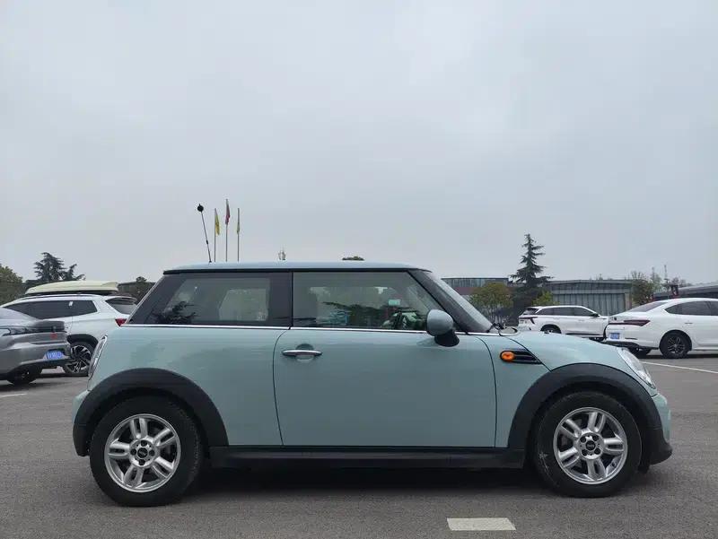 MINI 2012 1.6L ONE Baker Street — миниатюра 5