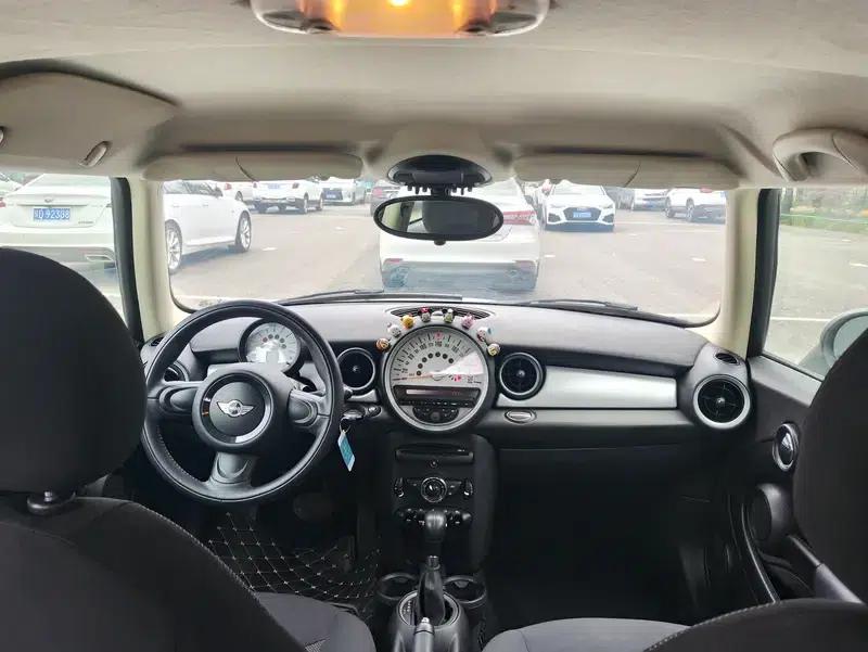 MINI 2012 1.6L ONE Baker Street — миниатюра 6