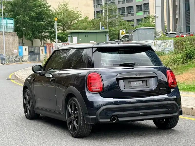 MINI 2023 1.5T COOPER Purple Night Escape Special Edition — миниатюра 5
