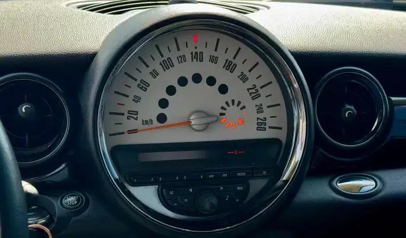 MINI 2012 1.6L China Olympic Commemorative Edition — миниатюра 8
