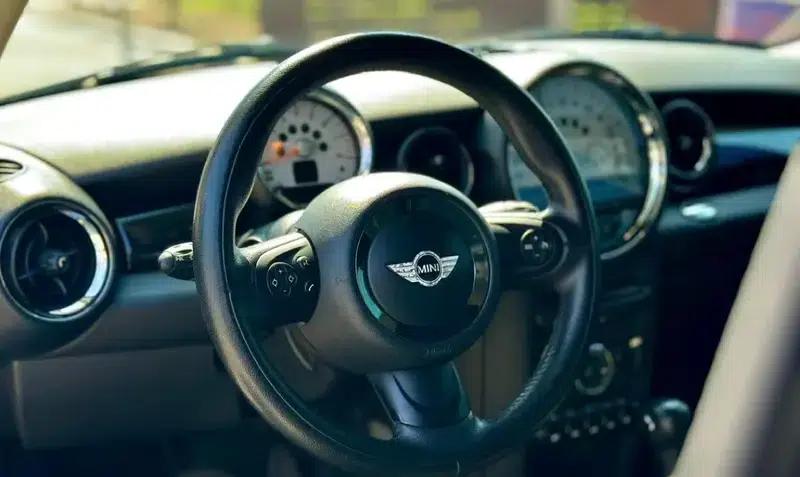 MINI 2012 1.6L China Olympic Commemorative Edition — миниатюра 9