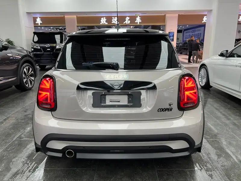 MINI 2021 1.5T COOPER Artist — миниатюра 5